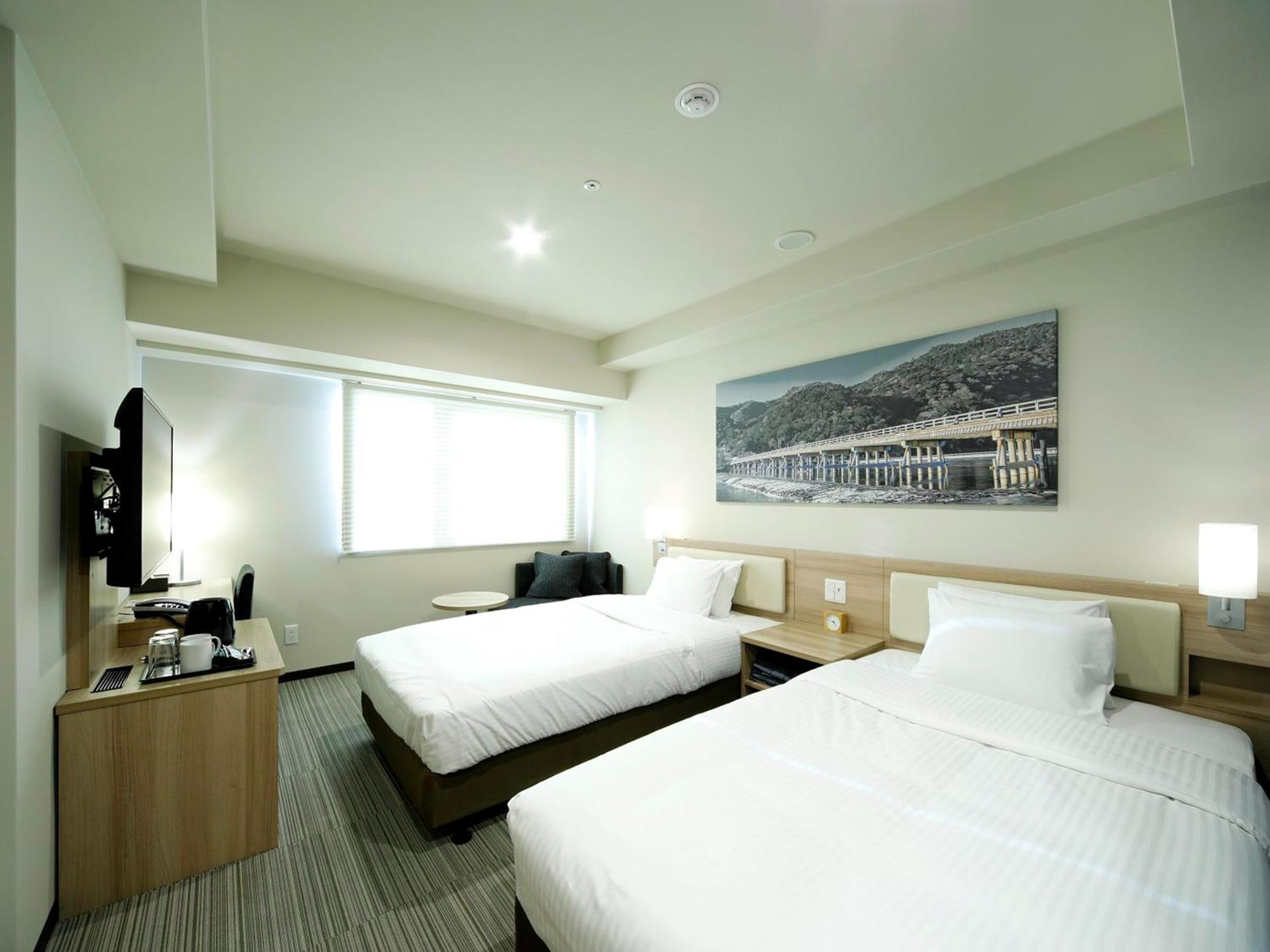Travelodge Kyoto Shijo Kawaramachi المظهر الخارجي الصورة